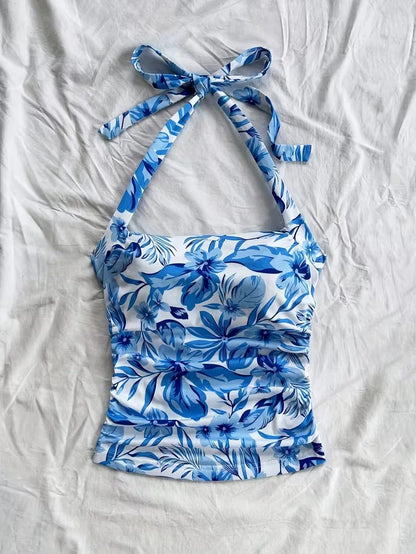 Cropped top，Women's vacation