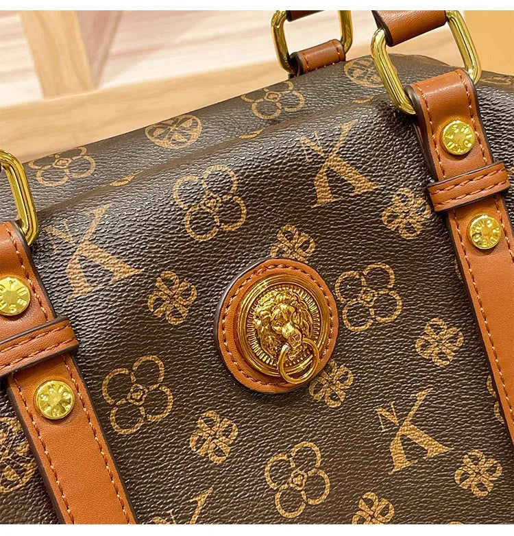 Handbag 2026 new retro printed versatile travel large capacity shoulder bag Boston crossbody bag multiple compartments