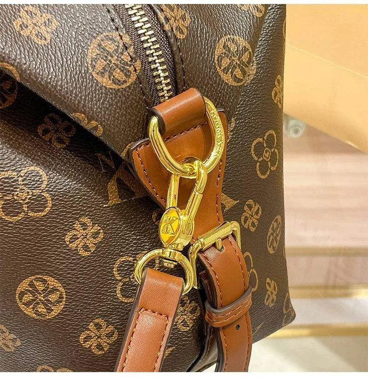 Handbag 2026 new retro printed versatile travel large capacity shoulder bag Boston crossbody bag multiple compartments