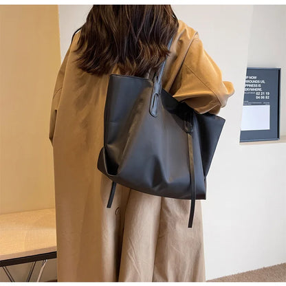 Women Handbags large Capacity Tassels Female Shoulder Bags Soft Oxford Travel big Totes new ladies Hand Bag black