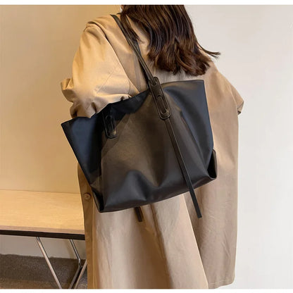 Women Handbags large Capacity Tassels Female Shoulder Bags Soft Oxford Travel big Totes new ladies Hand Bag black