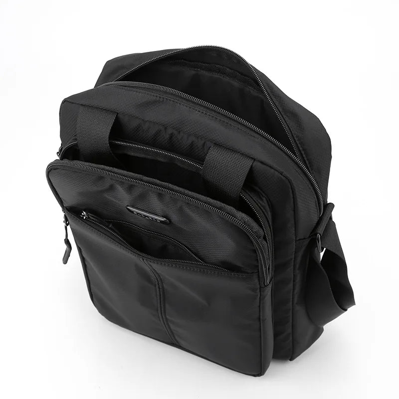 Men's High Capacity Hand Bags New Trendy Cool Men's Shoulder Bags Nylon Messenger Bags Travel Handbag Crossbody Bag Sling Bag