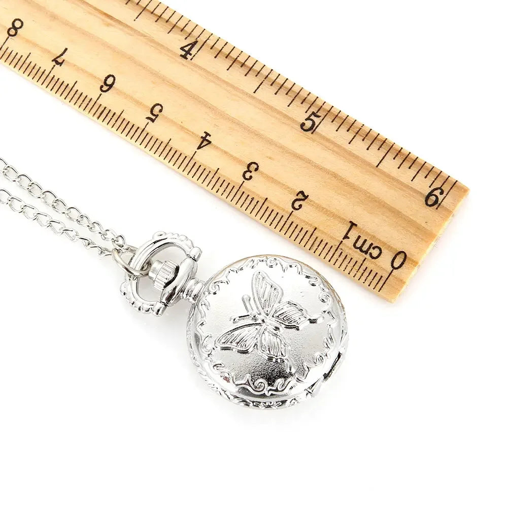 Fashion Cute Relief Silver Butterfly Pocket Watch Vintage Quartz Pocket Watch Unisex Sweater Chain Watches Necklace