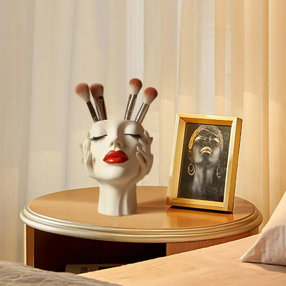Cosmetic Brush Holder Makeup Organizer For Brushes Women's Head Design Boho Aesthetic Decorative Resin Decoration For Bathroom