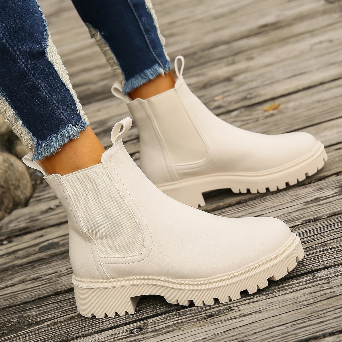 New Autumn Winter Chelsea Boots Women Platform Brown Black Beige White Ankle Boots for Women Fur Short Chunky Punk Gothic Shoes