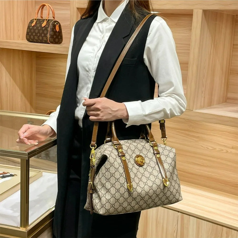 Handbag 2026 new retro printed versatile travel large capacity shoulder bag Boston crossbody bag multiple compartments