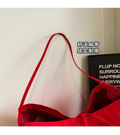 Minimalist and lazy style tote shoulder bag, women's large capacity armpit bag, student class bucket bag, retro shopping bag