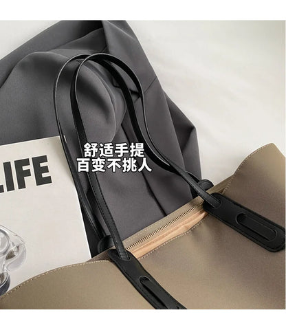 Women Handbags large Capacity Tassels Female Shoulder Bags Soft Oxford Travel big Totes new ladies Hand Bag black