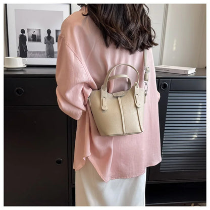 Bucket Handbags Women 2026 New Large Capacity Shoulder Crossbody Bags Luxury Designer Ladies Texture Leatrher Tote Bags