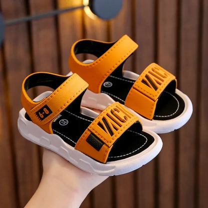Sandálias simples e generosas para crianças, sapatos de estudantes, calçado casual, desgaste e off, fundo macio fácil, meninos e meninas