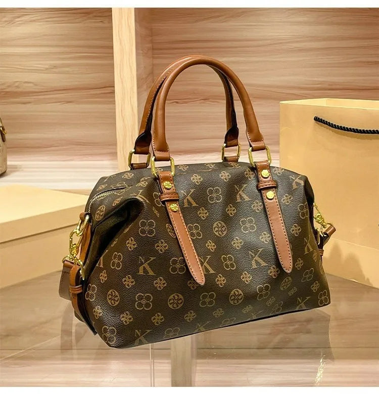 Handbag 2026 new retro printed versatile travel large capacity shoulder bag Boston crossbody bag multiple compartments