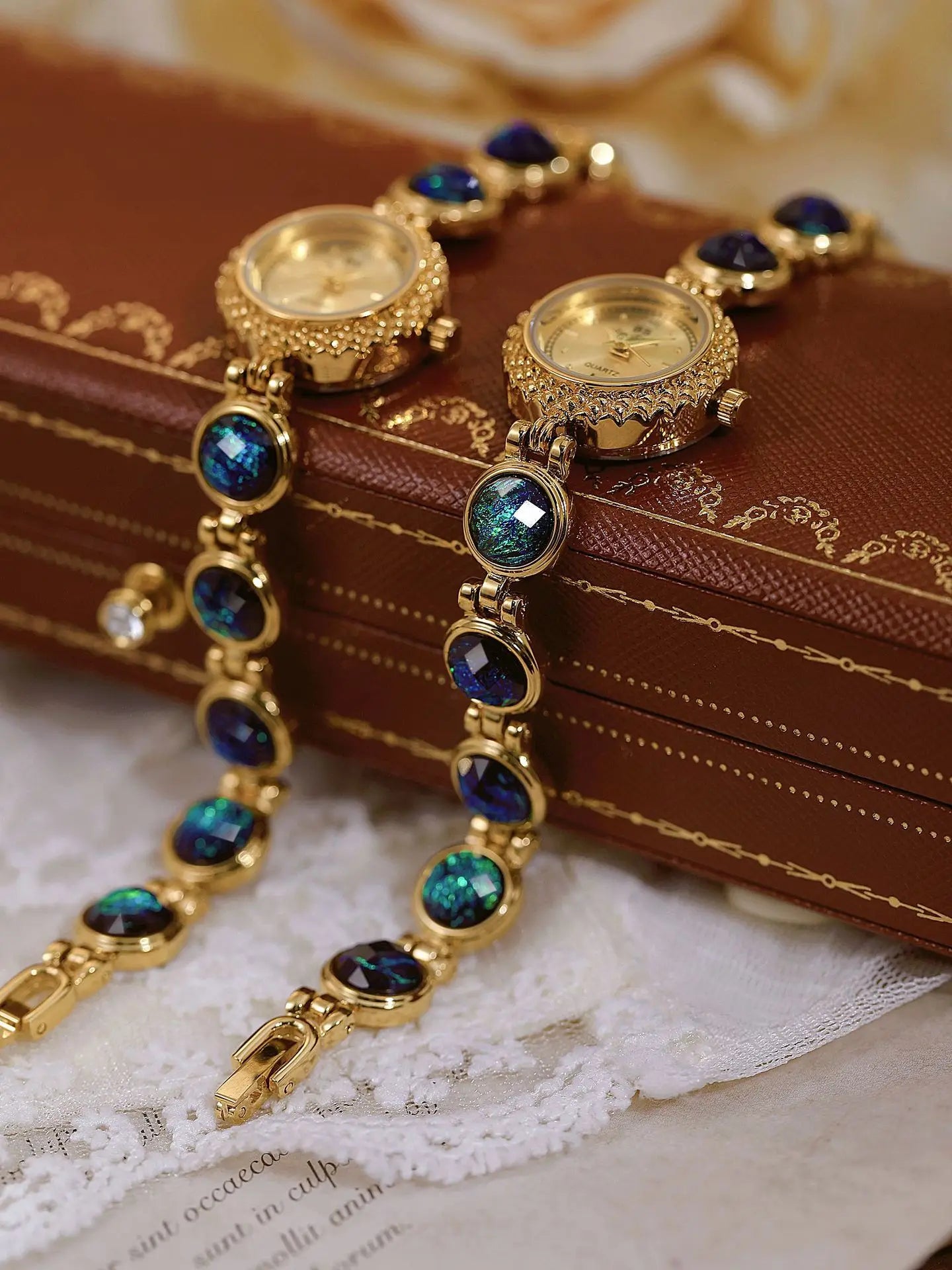 Gold Women Bracelet Watches Luxury Brand Dress Quartz Small Dial Ladies Wrist Watches Rhinestone Rose Gold Watches For Women