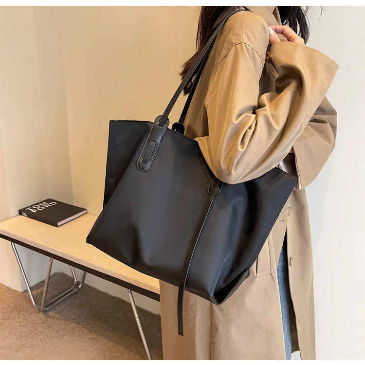 Women Handbags large Capacity Tassels Female Shoulder Bags Soft Oxford Travel big Totes new ladies Hand Bag black