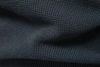 2025 autumn and winter new round-neck fashionable pure-color sweater for men, high-quality business casual knitted men's sweater