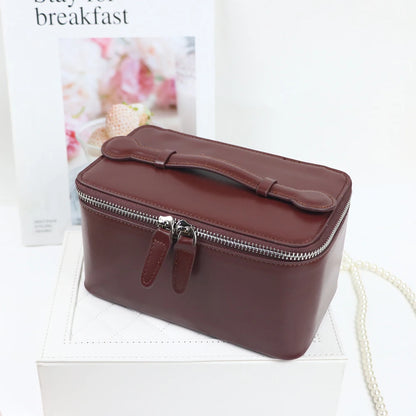 Customized name leather hand-held makeup case and beauty bag, portable storage large-capacity handbag
