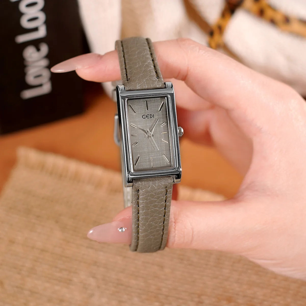 Ladies Watch Simple High-end Feel  Ankela Red Square Temperament Retro Style Waterproof belt Women's Fashion Quartz Watches