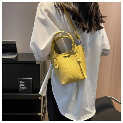 Bucket Handbags Women 2026 New Large Capacity Shoulder Crossbody Bags Luxury Designer Ladies Texture Leatrher Tote Bags