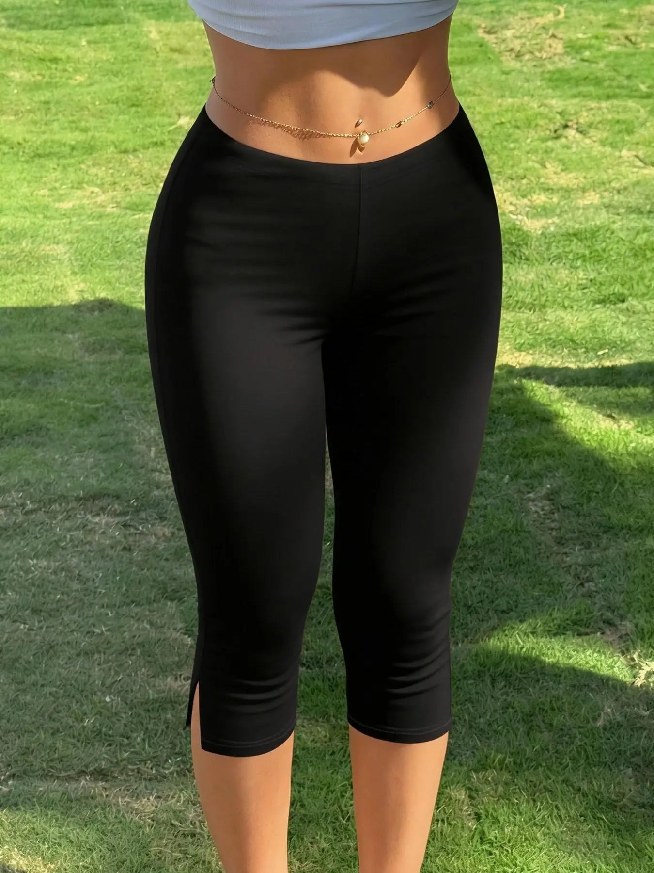 Women's Y2K Street Style Black Slim Fit Capri Pants