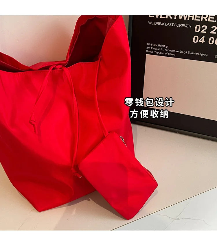 Minimalist and lazy style tote shoulder bag, women's large capacity armpit bag, student class bucket bag, retro shopping bag