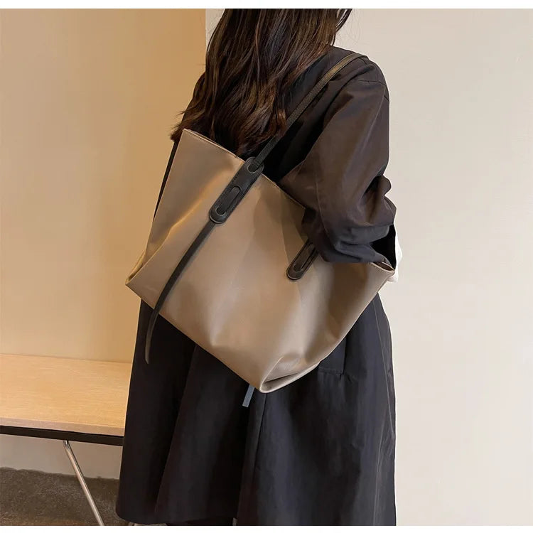 Women Handbags large Capacity Tassels Female Shoulder Bags Soft Oxford Travel big Totes new ladies Hand Bag black