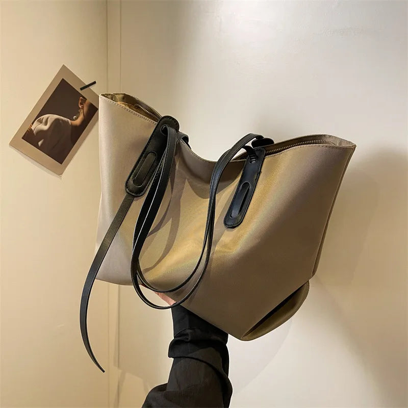Women Handbags large Capacity Tassels Female Shoulder Bags Soft Oxford Travel big Totes new ladies Hand Bag black