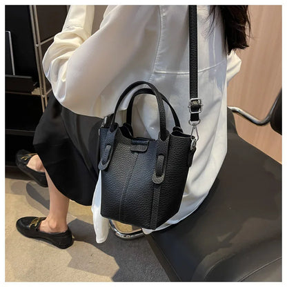 Bucket Handbags Women 2026 New Large Capacity Shoulder Crossbody Bags Luxury Designer Ladies Texture Leatrher Tote Bags