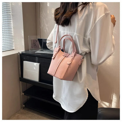Bucket Handbags Women 2026 New Large Capacity Shoulder Crossbody Bags Luxury Designer Ladies Texture Leatrher Tote Bags