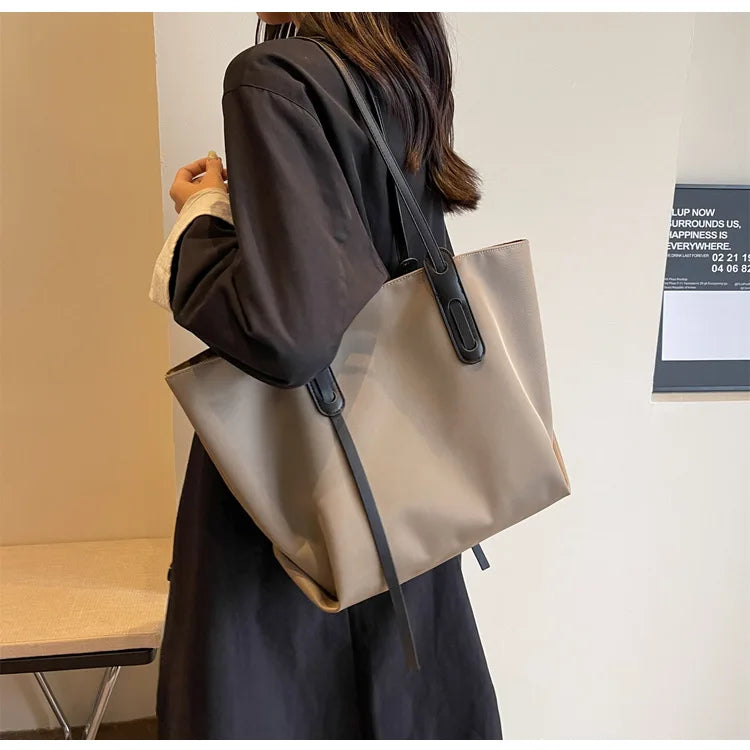 Women Handbags large Capacity Tassels Female Shoulder Bags Soft Oxford Travel big Totes new ladies Hand Bag black