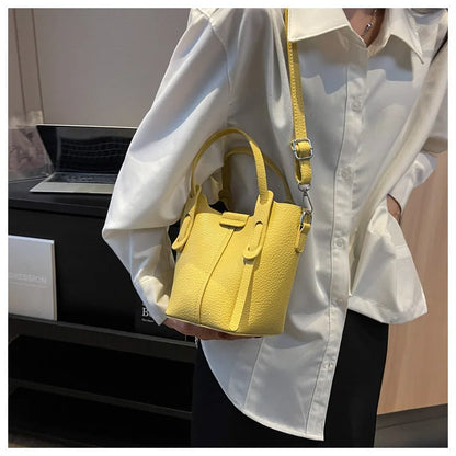 Bucket Handbags Women 2026 New Large Capacity Shoulder Crossbody Bags Luxury Designer Ladies Texture Leatrher Tote Bags