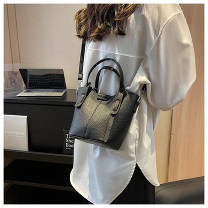 Bucket Handbags Women 2026 New Large Capacity Shoulder Crossbody Bags Luxury Designer Ladies Texture Leatrher Tote Bags