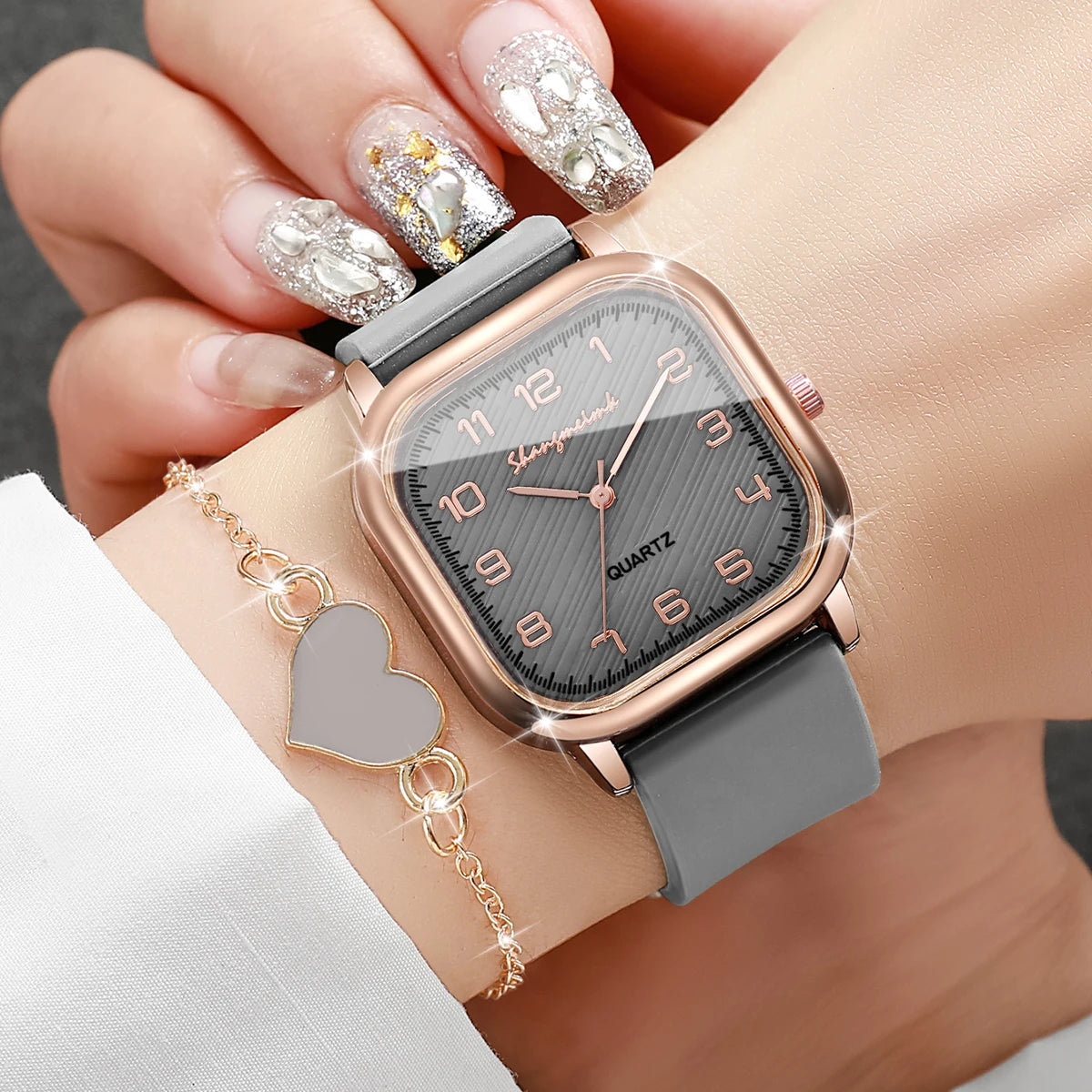 2PCS Fashion Square Arabic Dial Women Watches Heart Bracelet Set Casual Silicone Strap Quartz Watch Reloj Mujer（Without Box）
