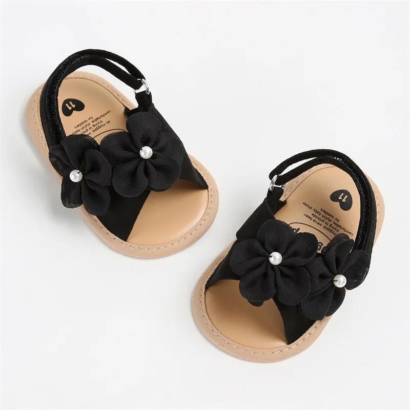 Sandálias de verão para bebês meninas de 0 a 18 meses, decorações de flores 3d fofas, sapatos de sola plana antiderrapantes, sapatos para primeiros passos recém-nascidos