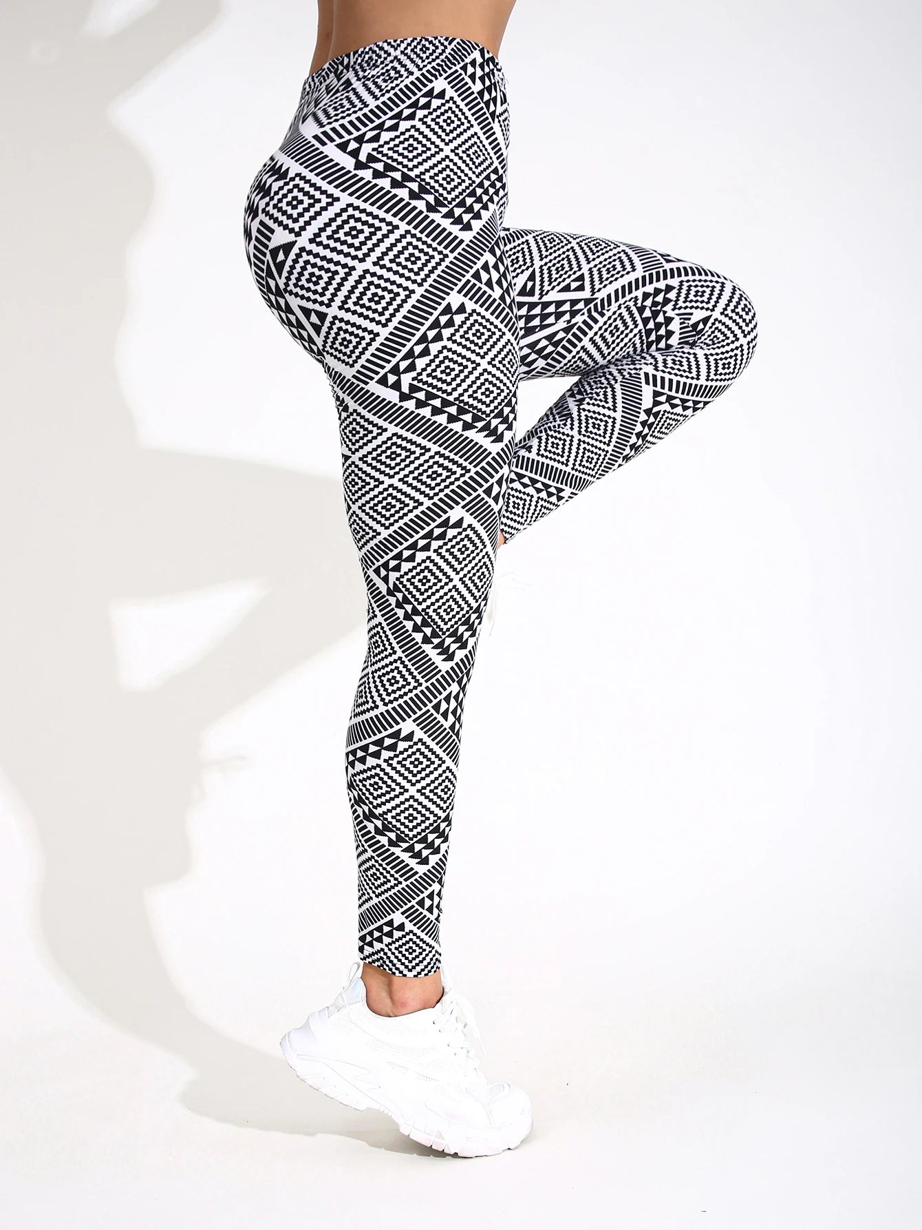 Autumn Winter 1PACK Women's Block Pattern Sexy Tight Legging Casual Sports Elegant Fitness Yoga Pants
