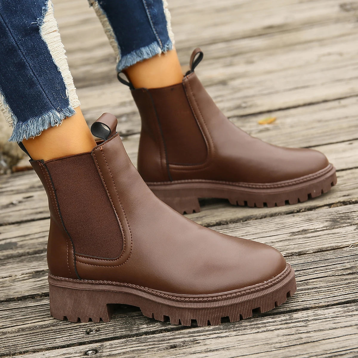 New Autumn Winter Chelsea Boots Women Platform Brown Black Beige White Ankle Boots for Women Fur Short Chunky Punk Gothic Shoes