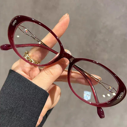 Fashionable No-makeup Reading Glasses For Women