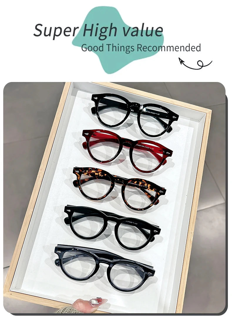 A high-end, retro Korean-style round frame anti-blue light flat glasses with a simple round frame and rice studs without makeup