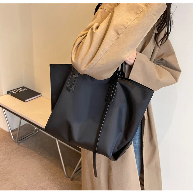 Women Handbags large Capacity Tassels Female Shoulder Bags Soft Oxford Travel big Totes new ladies Hand Bag black