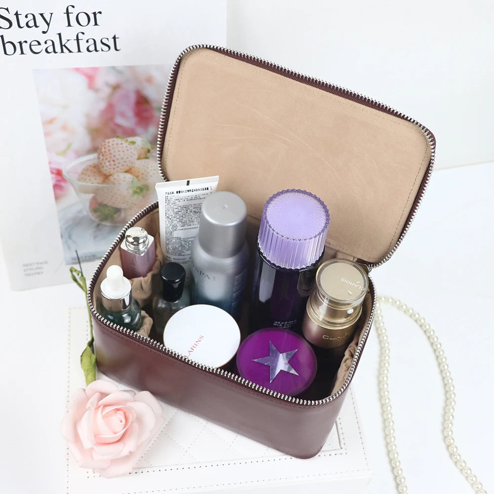 Customized name leather hand-held makeup case and beauty bag, portable storage large-capacity handbag