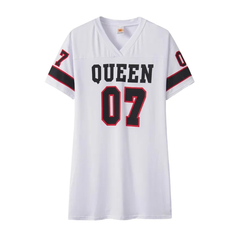 2025 New Fashion V-Neck Queen Letters Print Dress Short Sleeve
