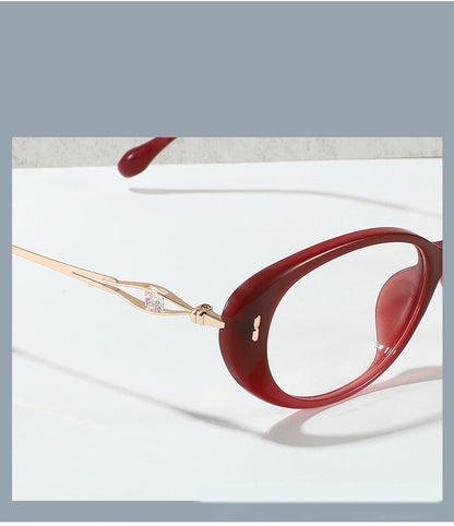 Fashionable No-makeup Reading Glasses For Women