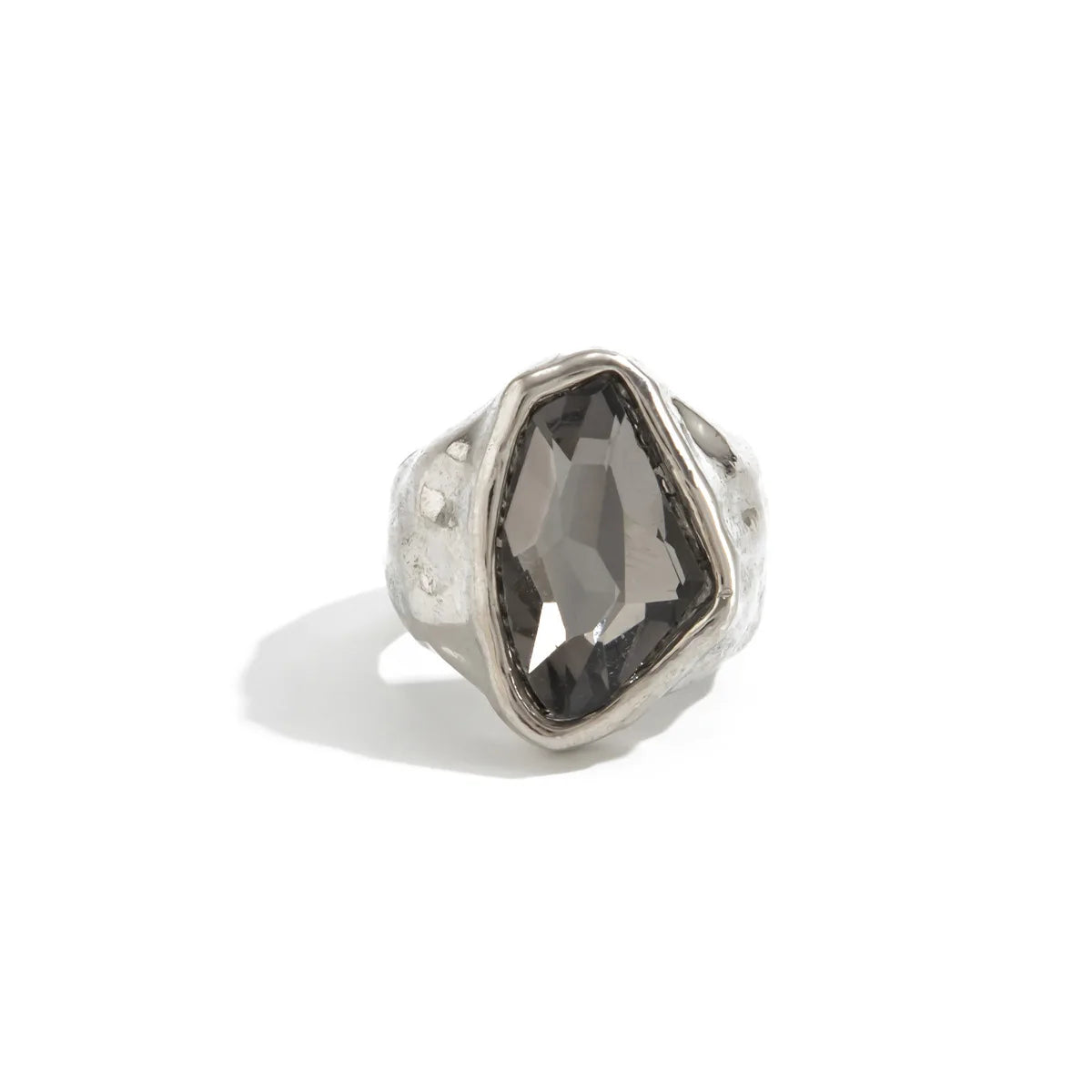 New Grey Crystal Geometric Ring Women Minimalist Design Silver Color Square Finger Rings Asymmetrical Zircon Daily Wear Jewelry