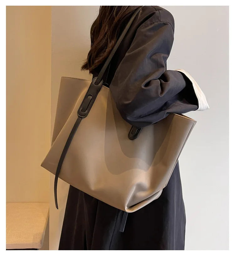 Women Handbags large Capacity Tassels Female Shoulder Bags Soft Oxford Travel big Totes new ladies Hand Bag black