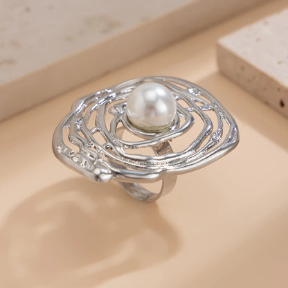 Ingemark Creative Hollow Wrapped Inlaid Imitation Pearls Rings Women Fashion Statement Vintage Geometric Couple Ring Wed Jewelry