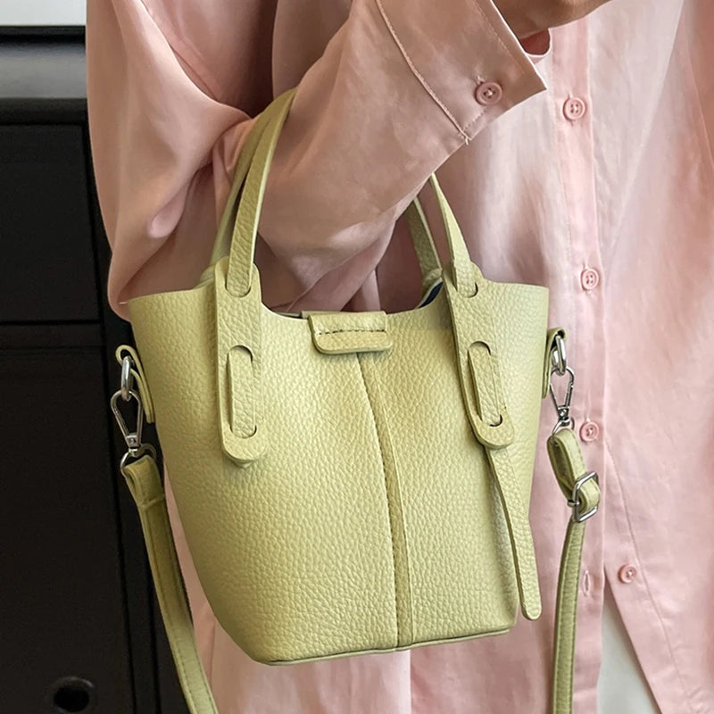 Bucket Handbags Women 2026 New Large Capacity Shoulder Crossbody Bags Luxury Designer Ladies Texture Leatrher Tote Bags