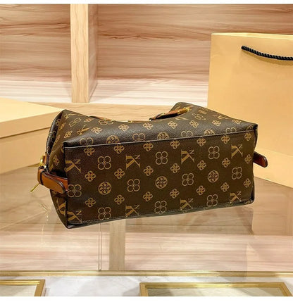 Handbag 2026 new retro printed versatile travel large capacity shoulder bag Boston crossbody bag multiple compartments