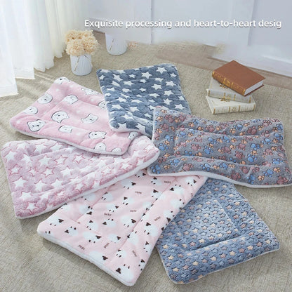 Soft Flannel Pet Sleeping Mat – Dog & Cat Bed | Warm Winter Blanket Cushion